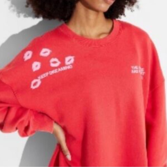 Wild Fable Women's Red Oversized Pullover Sweatshirt - Picture 2 of 8